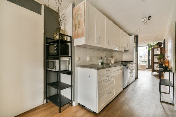 Medium property photo - Kempenlaan 151, 1066 RB Amsterdam